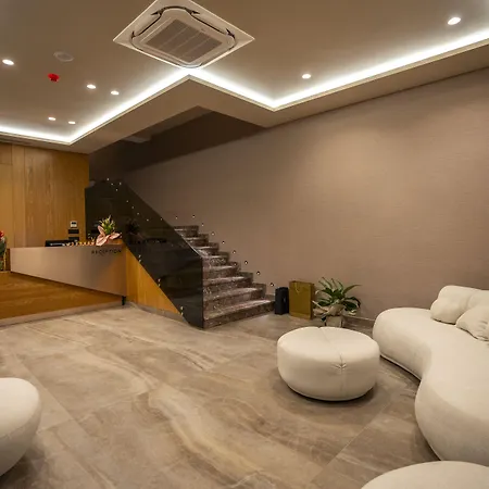 Duomo Hotel 4*
