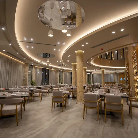 酒店 Duomo Shkodër